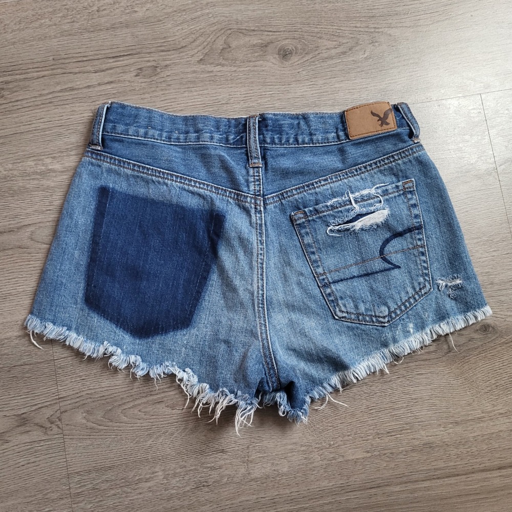 American Eagle Outfitters Vintage Hi Rise Festival Denim Shorts Distressed sz 4 - Picture 4 of 10